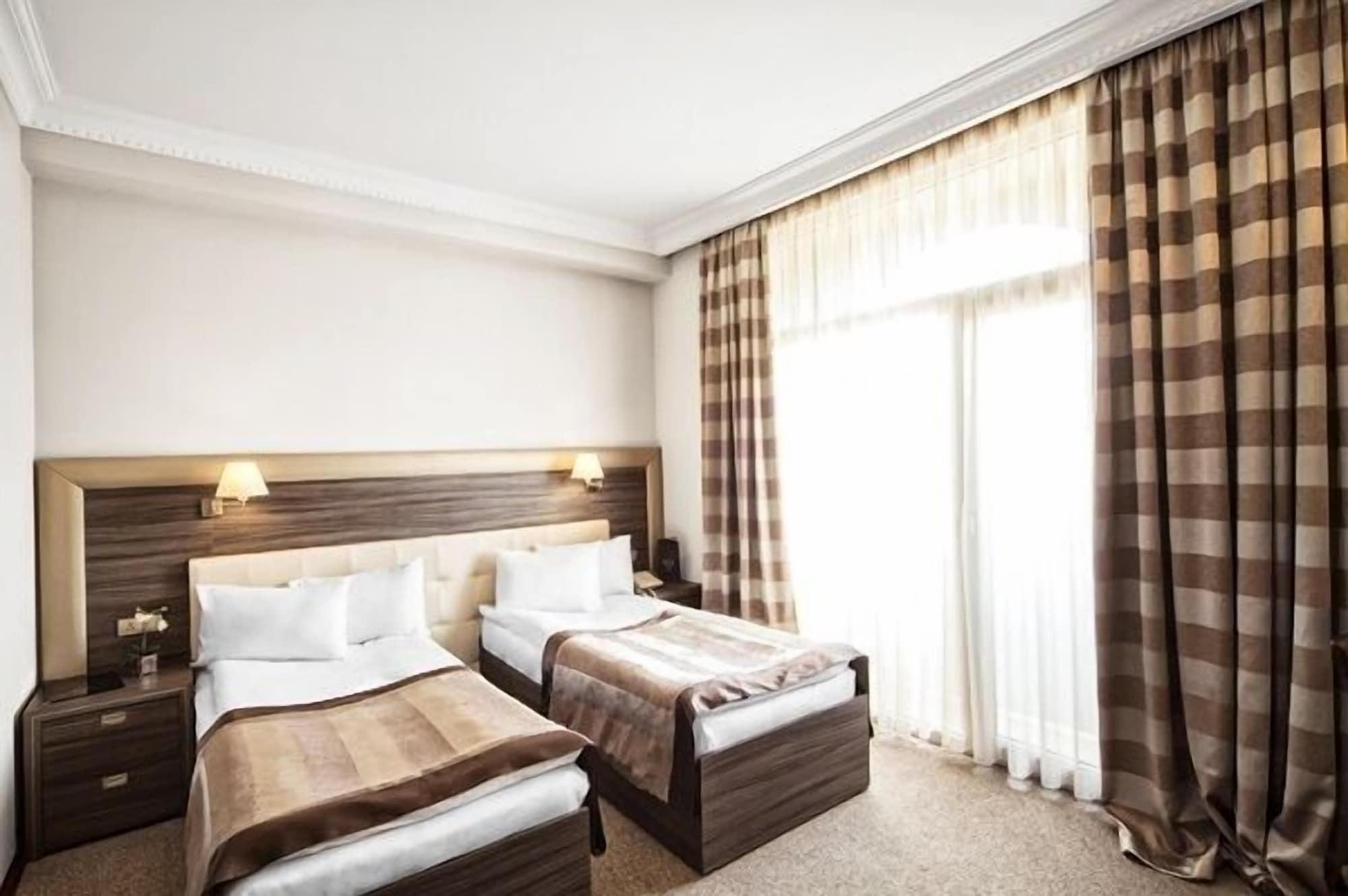 Cruise Hotel Tbilisi Zewnętrze zdjęcie