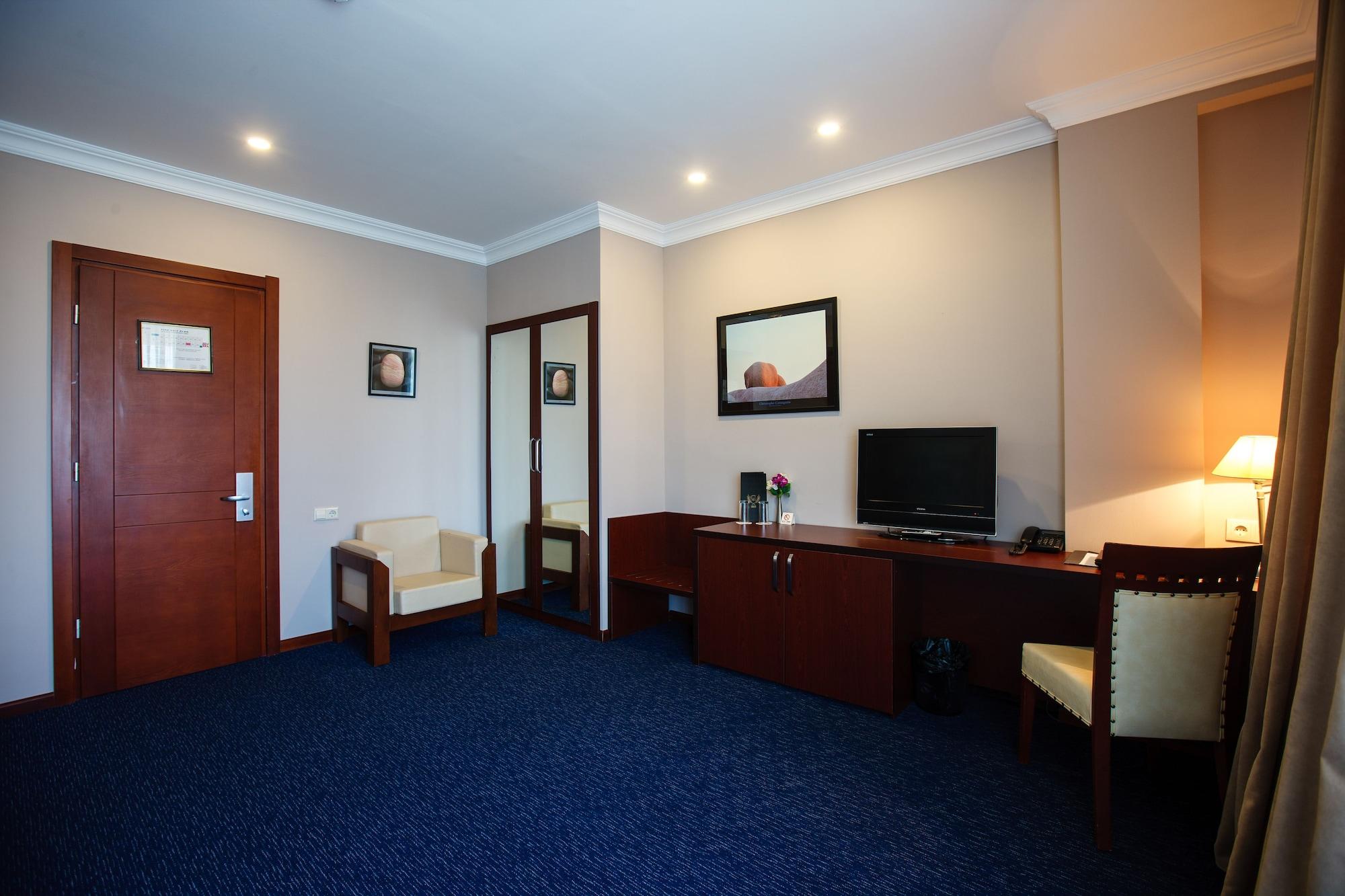 Cruise Hotel Tbilisi Zewnętrze zdjęcie