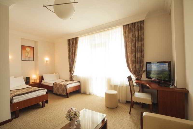 Cruise Hotel Tbilisi Zewnętrze zdjęcie